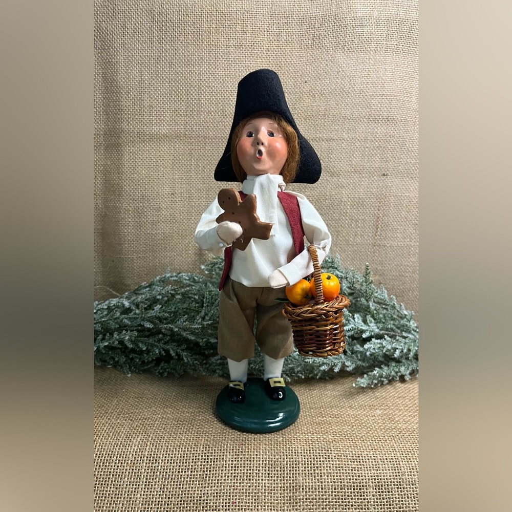 Byers’ Choice Colonial Boy Brand New